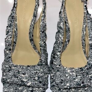 Bottega Veneta Black and White Women's Shoes